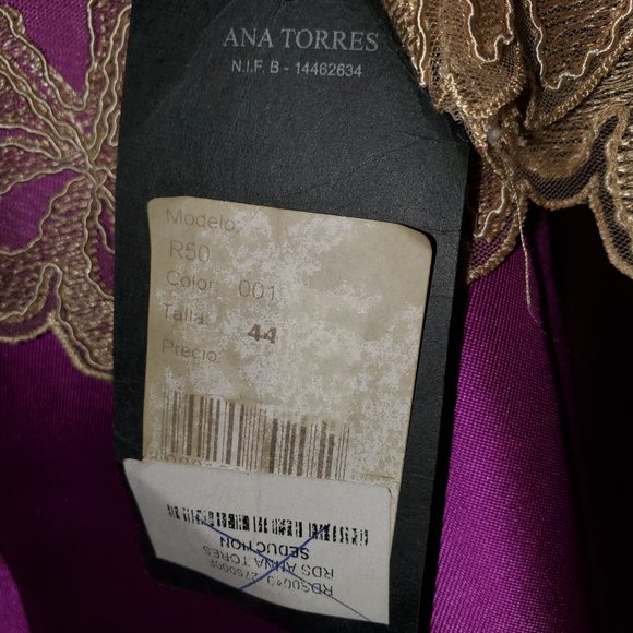 Ana Torres Fuchsia Column Mother of the Bride Taffeta Formal Gown - Picture 13 of 14
